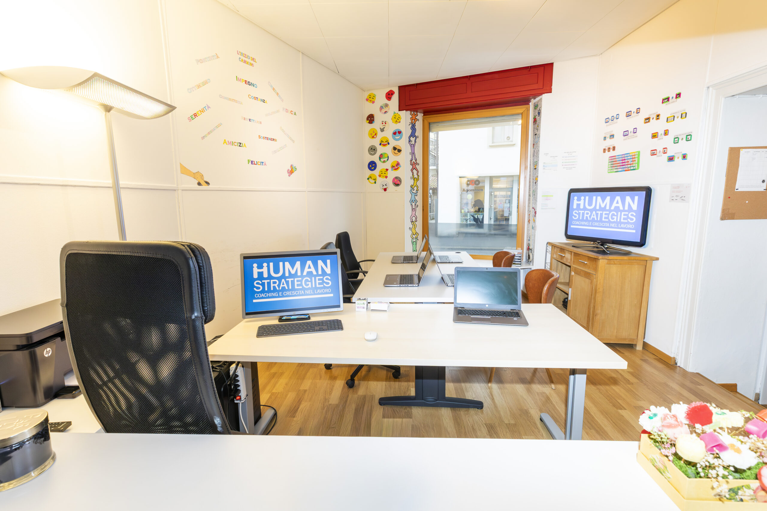 La sede di Human Strategies a Lugano: un ambiente strutturato dove l’architettura dei processi incontra l’operatività quotidiana